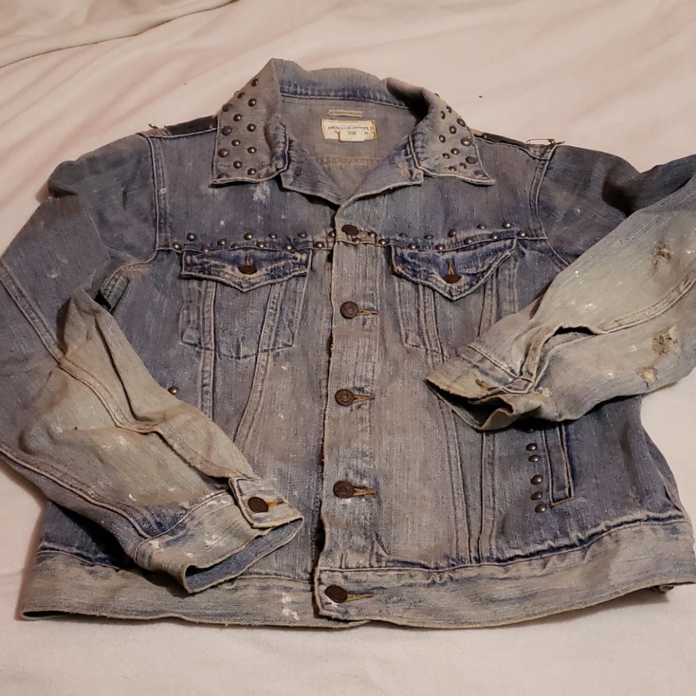 Awesome vintage jean jacket